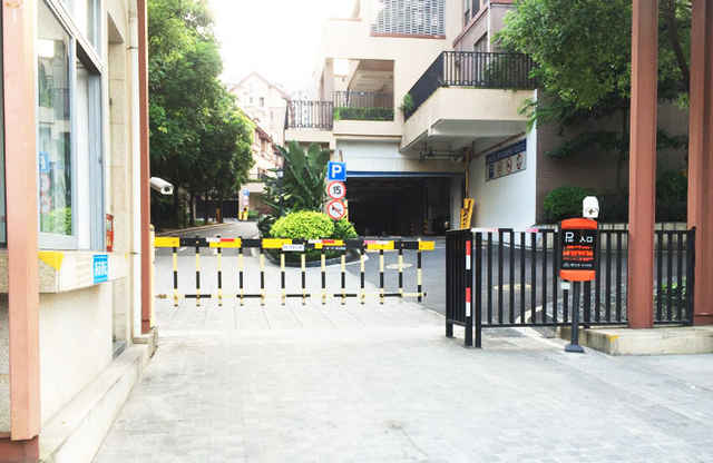 智慧停车管理系统 解决城市小区停车难题的利器